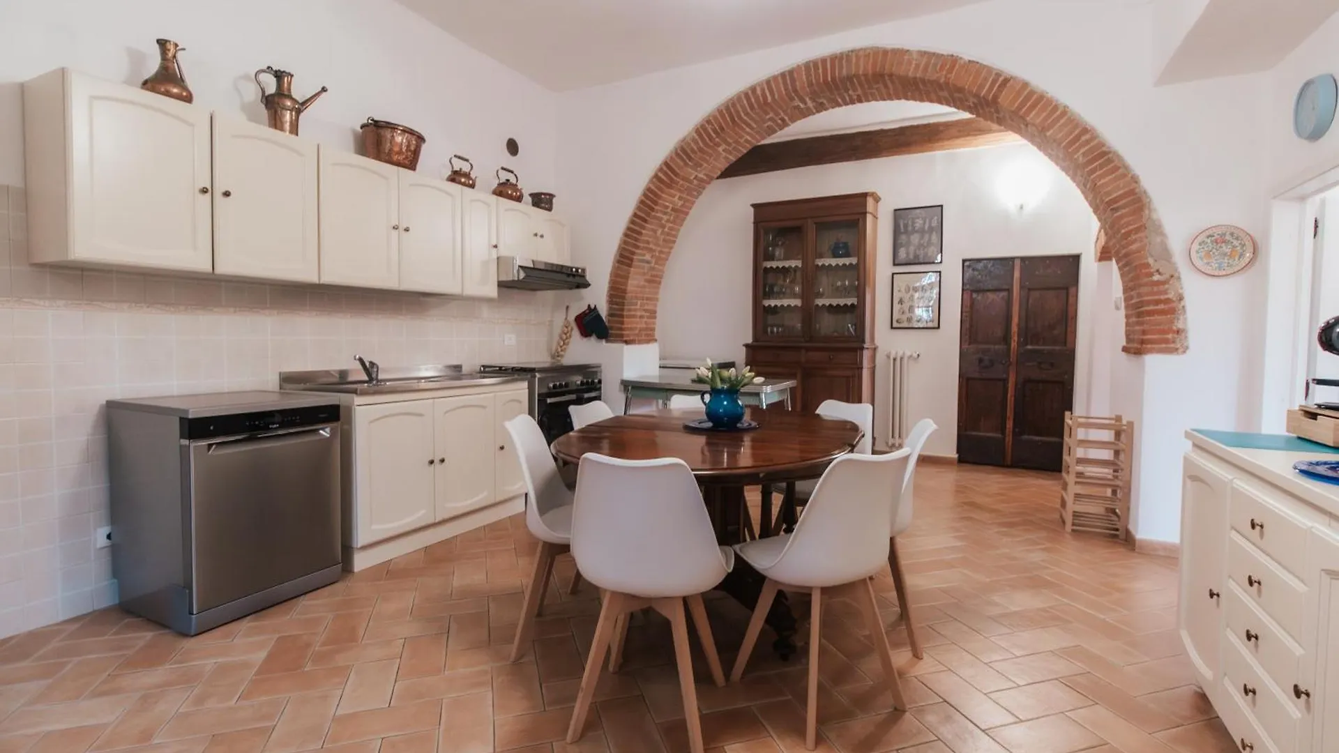 Donna Laura - Holiday Home أريتسو 0*,  إيطاليا